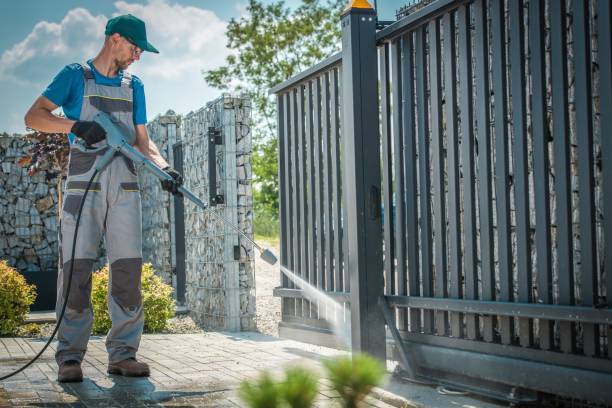 Professional Pressure Washing in Cabana Colony, FL